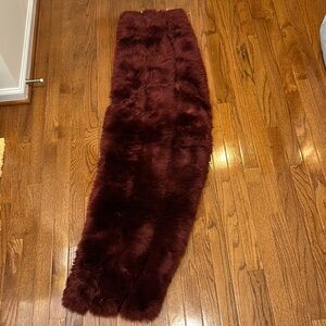 Luxurious Faux Fur Scarf in Rich Burgundy